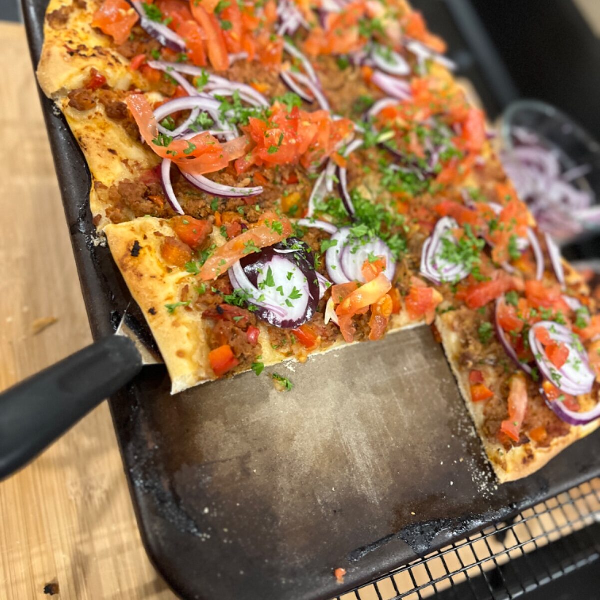 Pizza Lahmacun Style